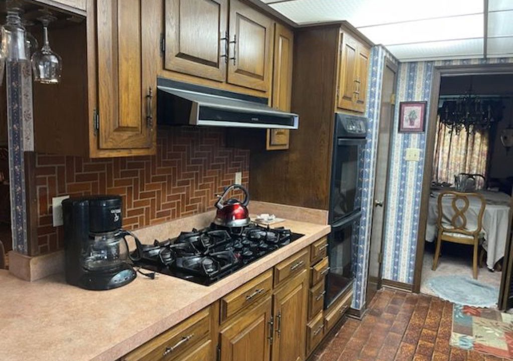 Photo of Kitchen in Old Aurora
