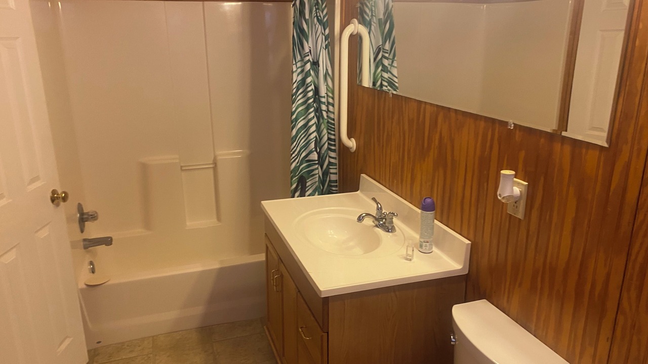 Photo of Bathroom in Delacroix