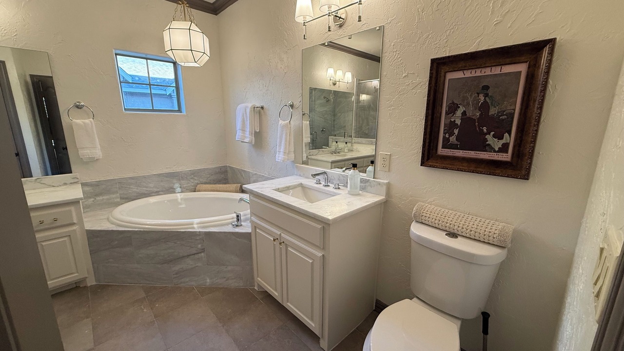 Photo of Bathroom in Cityplace