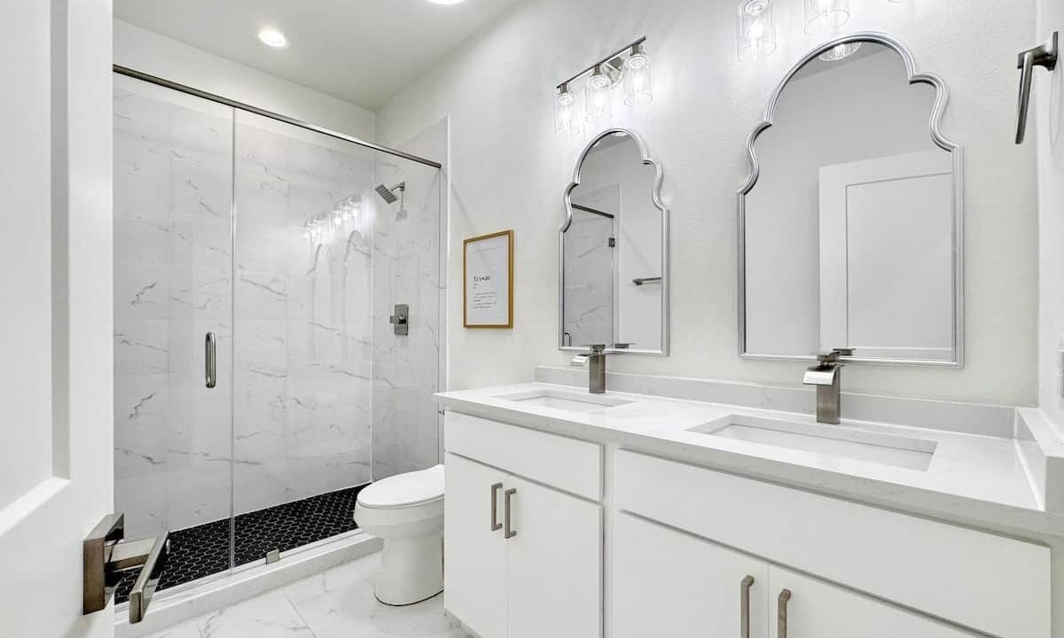 Photo of Bathroom in Denver Heights