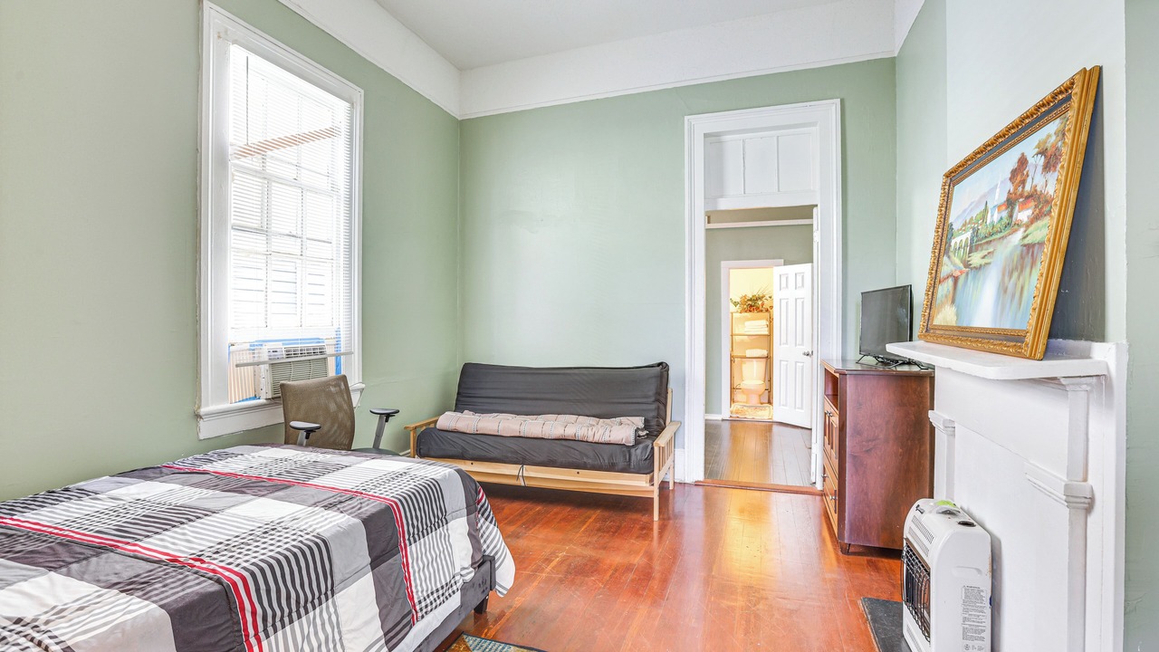 Photo of Bedroom in Faubourg Lafayette