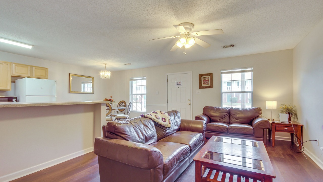 Photo of Livingroom in Gautier