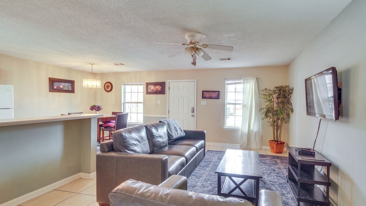 Photo of Livingroom in Gautier