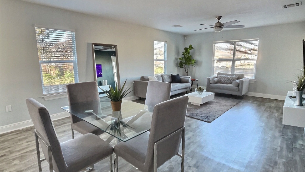 Photo of Livingroom in Gentilly Woods
