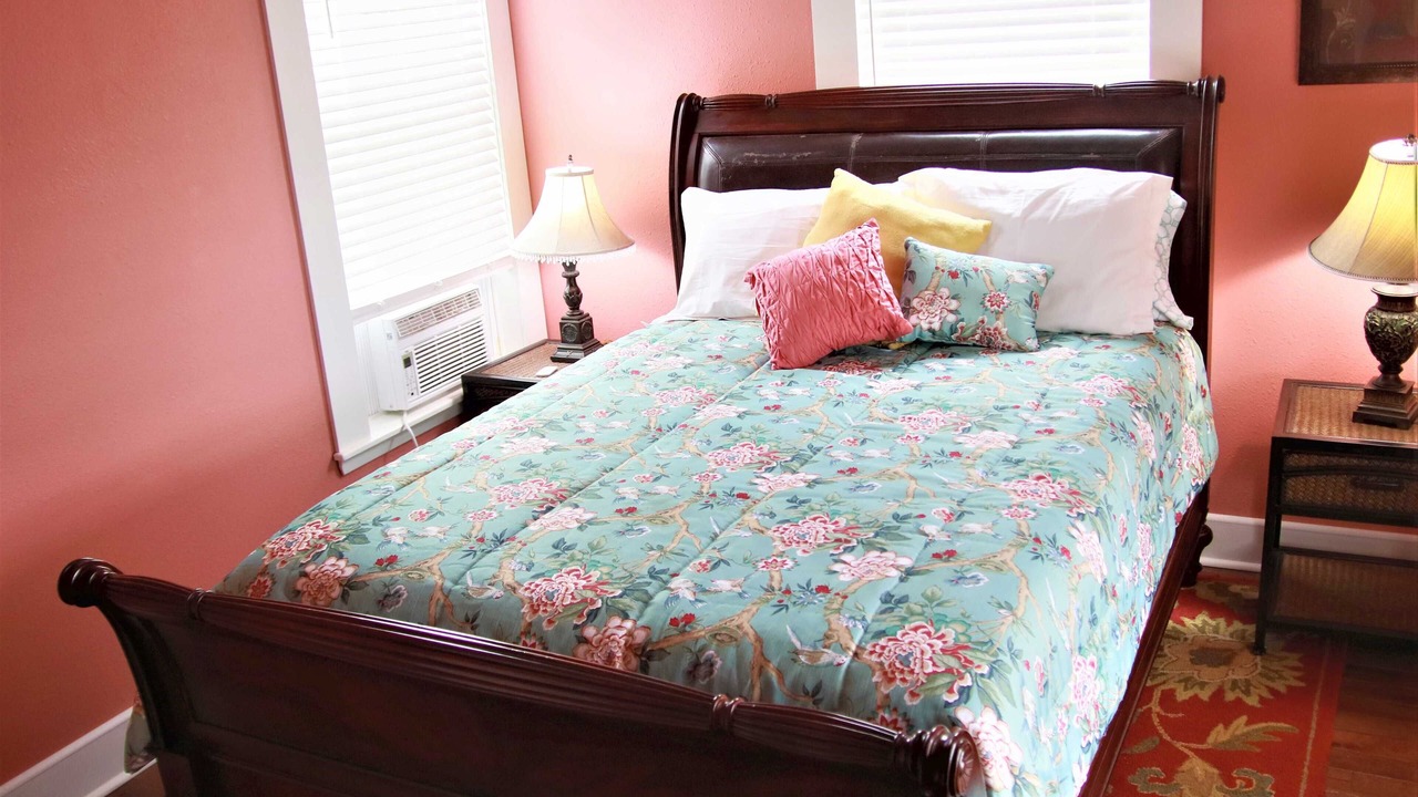 Photo of Bedroom in Elmaton