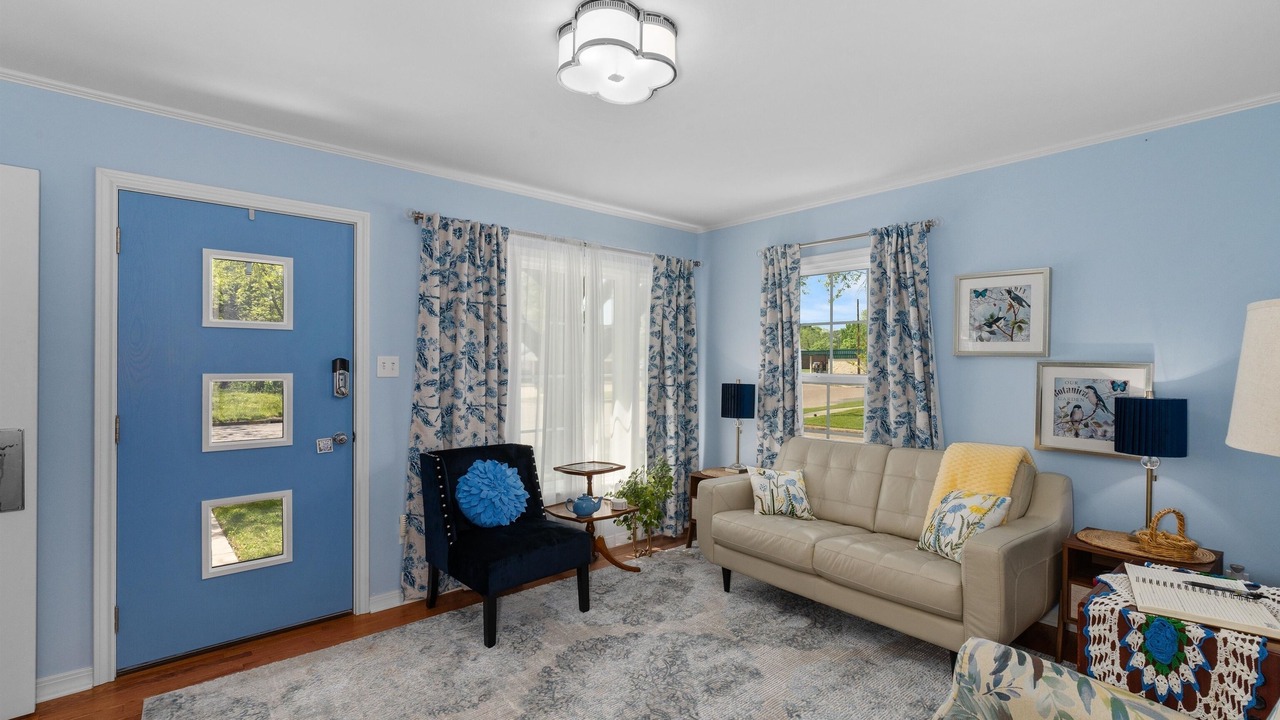 Photo of Livingroom in Jefferson