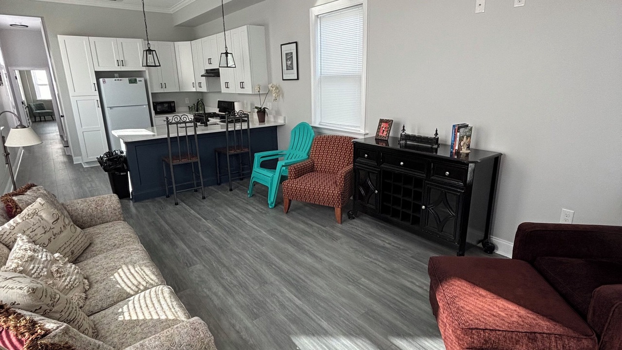 Photo of Livingroom in Behrman