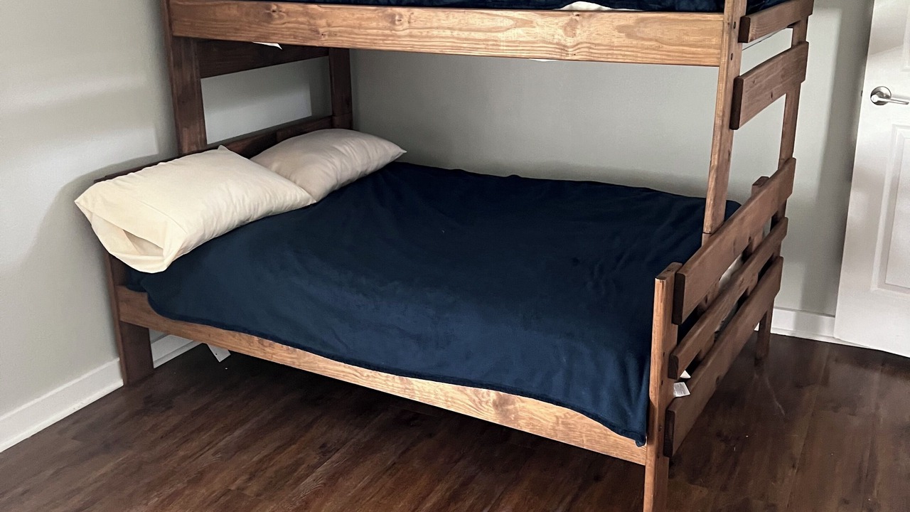 Photo of Bedroom in Chauvin