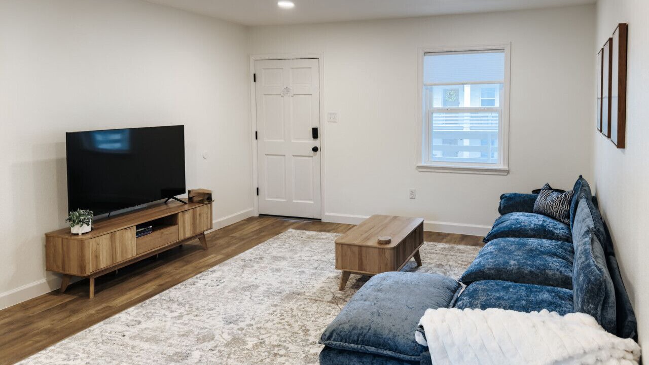 Photo of Livingroom in Biloxi