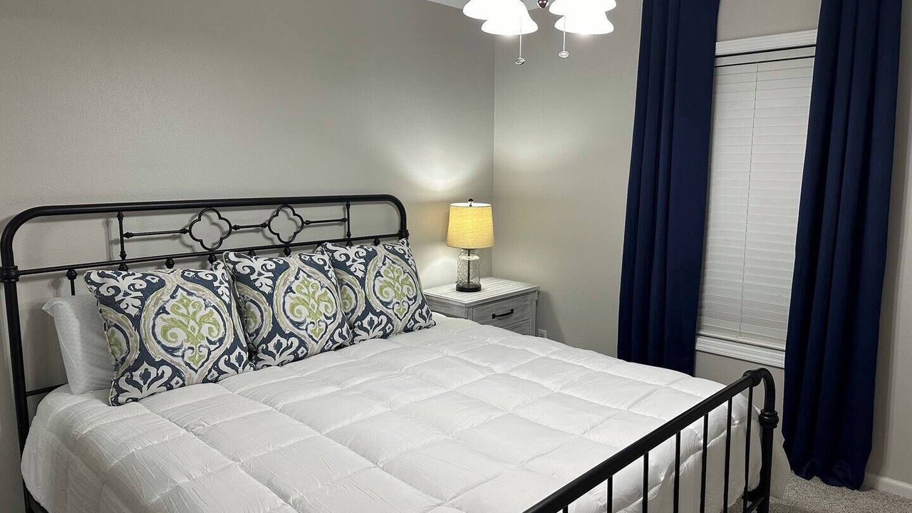 Photo of Bedroom in Fairbanks