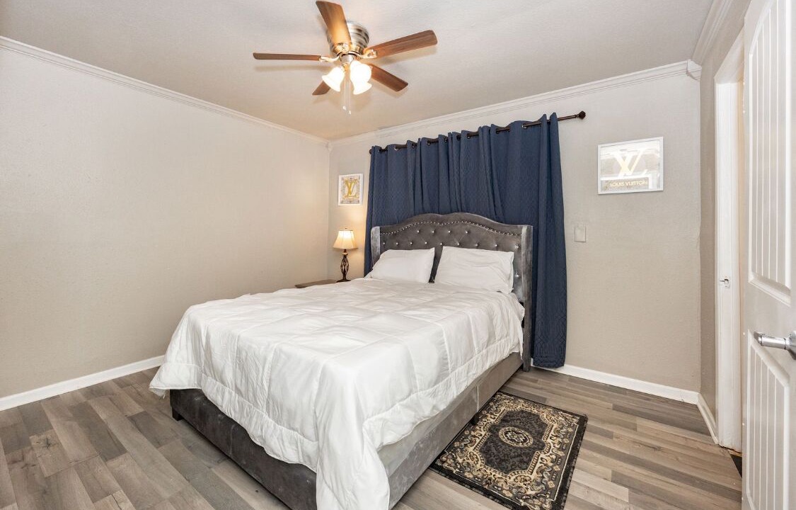 Photo of Bedroom in Park Forest - LA North