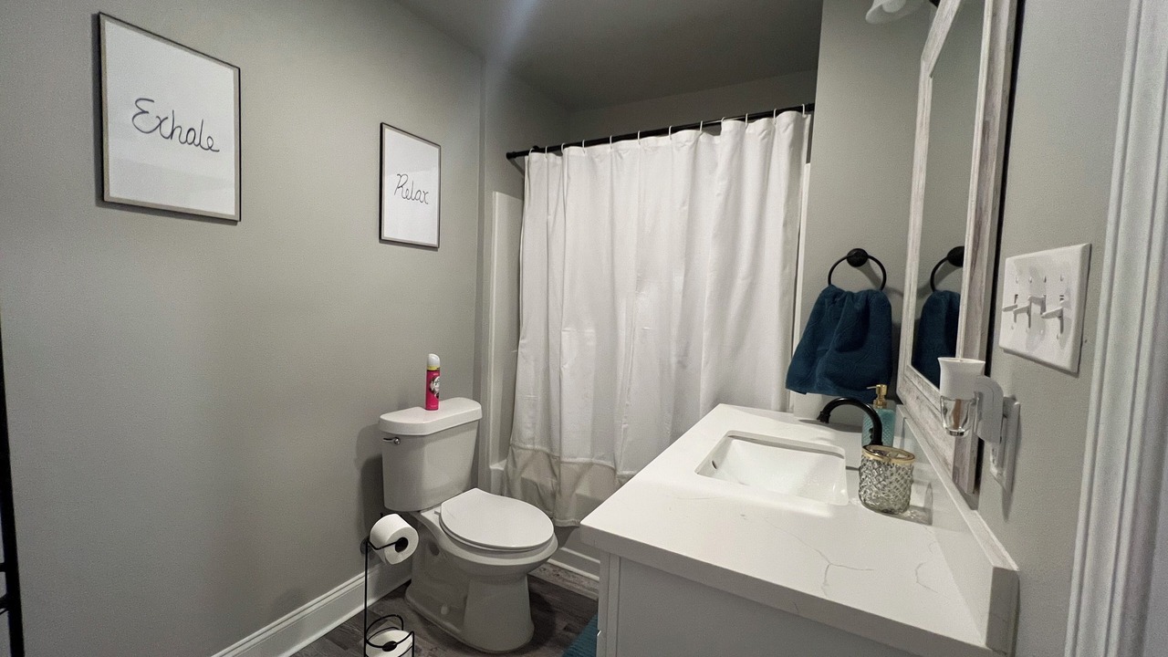Photo of Bathroom in Chalmette