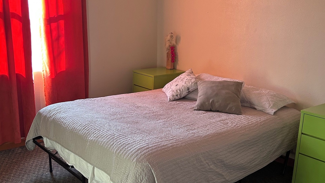 Photo of Bedroom in Holy Cross District