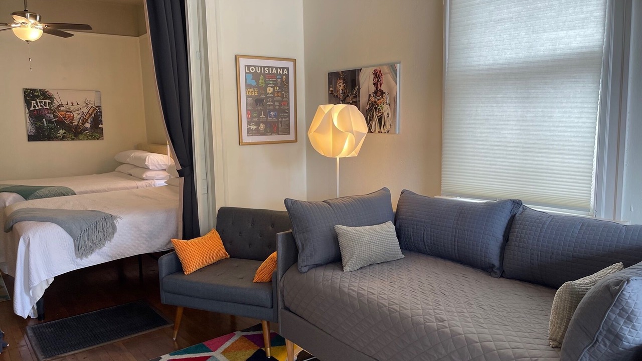 Photo of Bedroom in Algiers Point