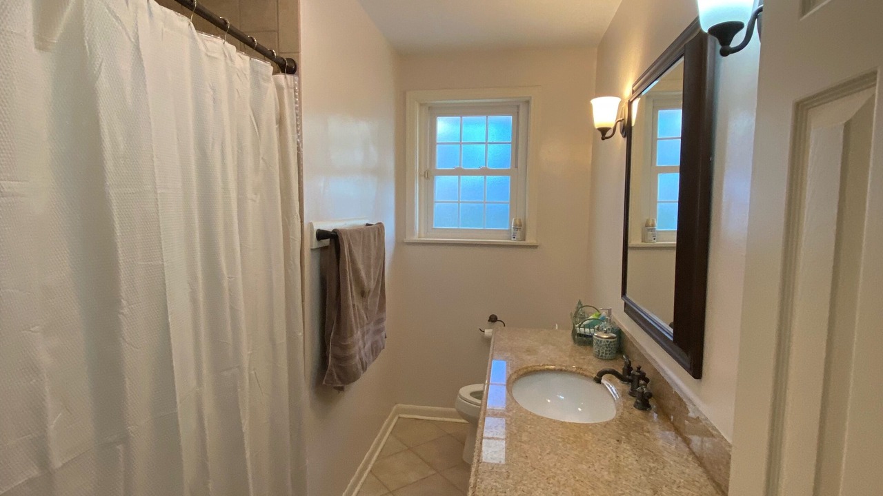 Photo of Bathroom in Bonnabel Place