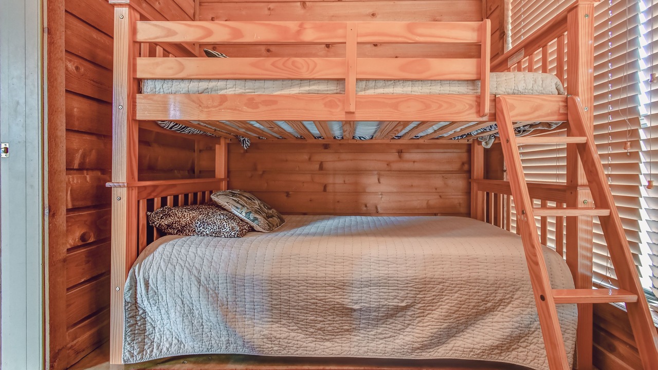 Photo of Bedroom in Glen Rose