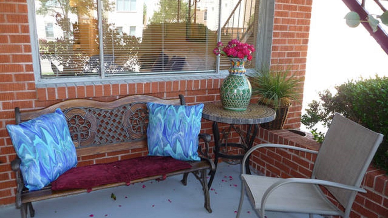 Photo of Outdoor in Knox - Henderson