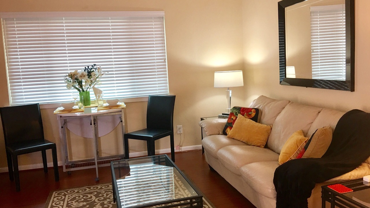 Photo of Bedroom in Knox - Henderson
