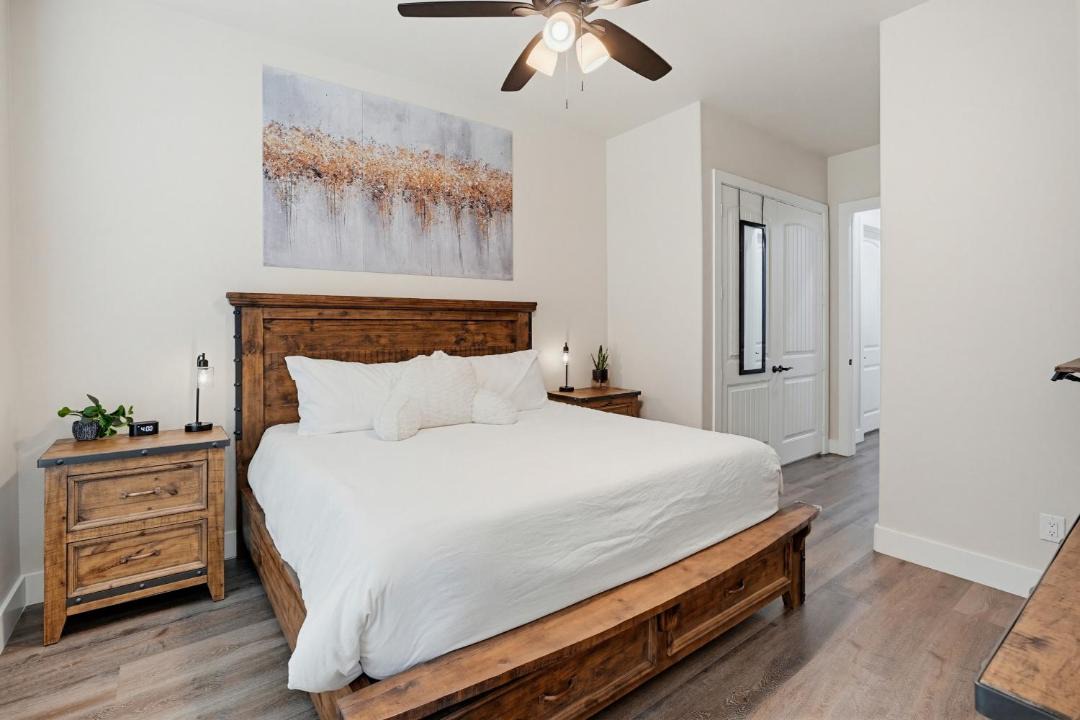 Photo of Bedroom in Highland Village