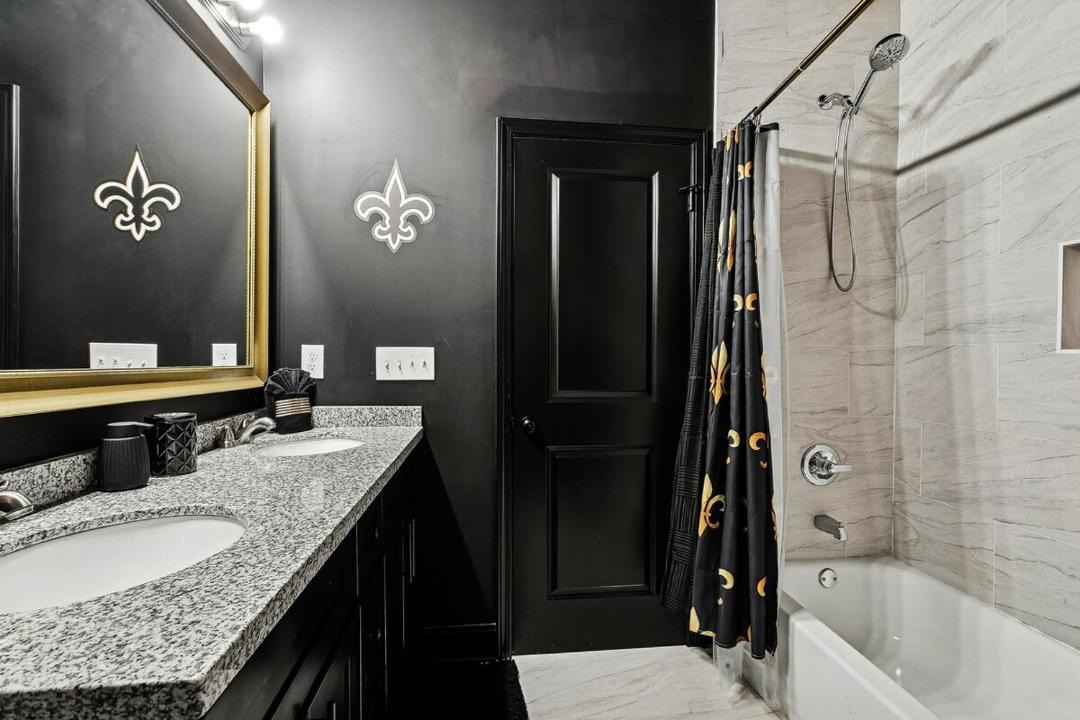 Photo of Bathroom in Florida Area