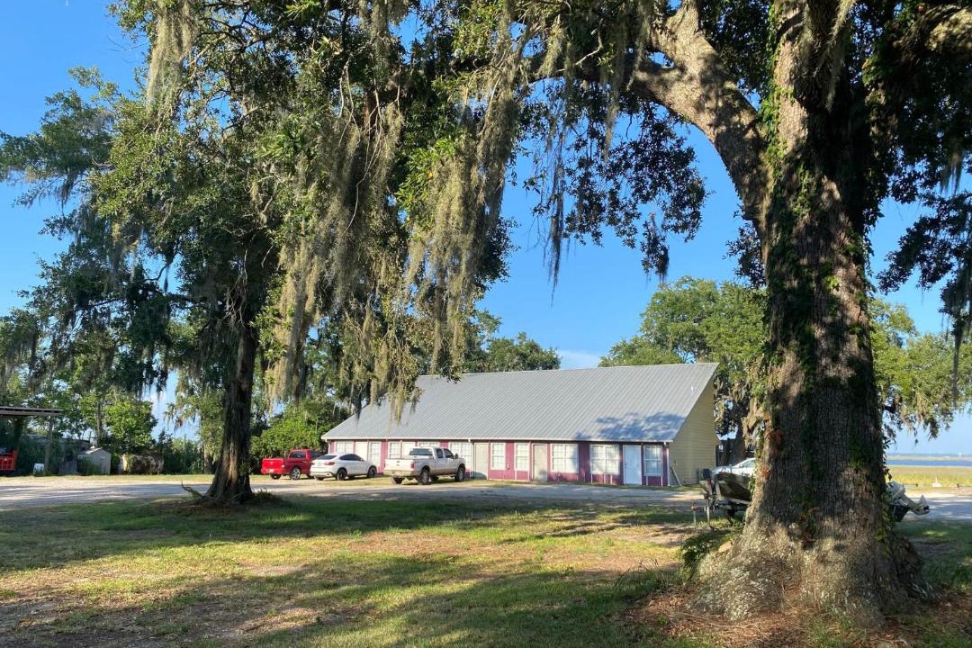 Photo of Others in Gautier