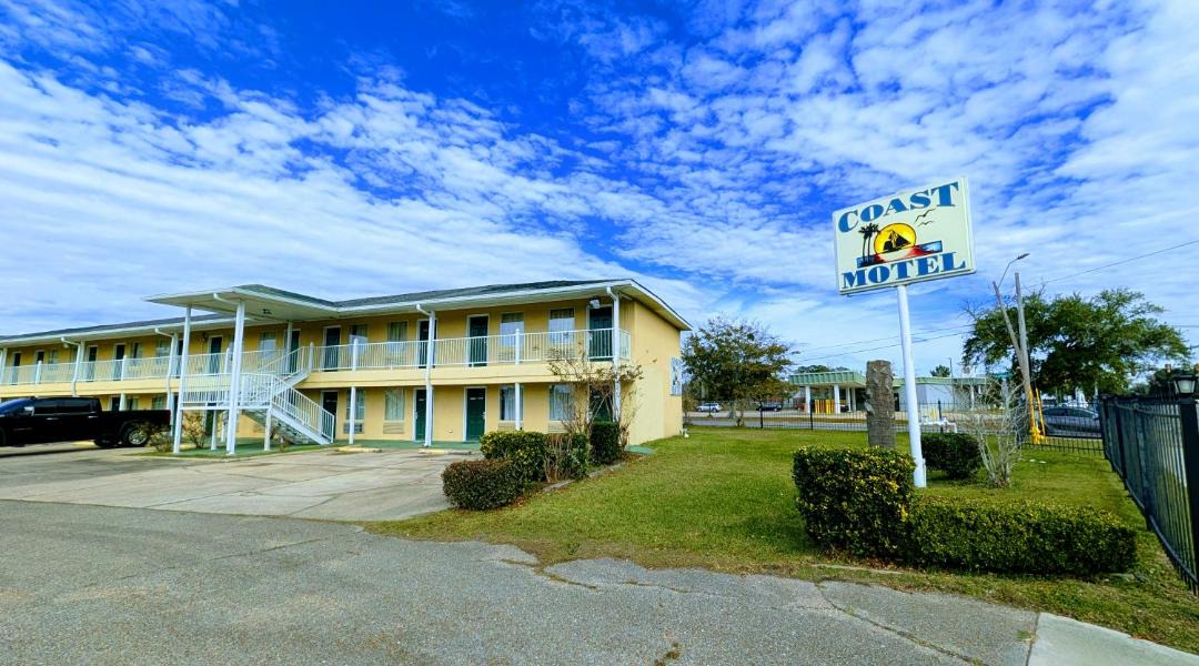Photo of Others in Pascagoula