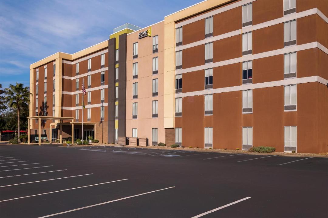 Photo of Others in D'Iberville