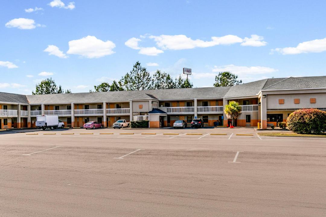 Photo of Others in Hattiesburg