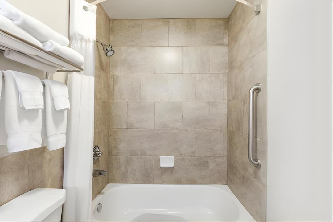 Photo of Bathroom in New Iberia