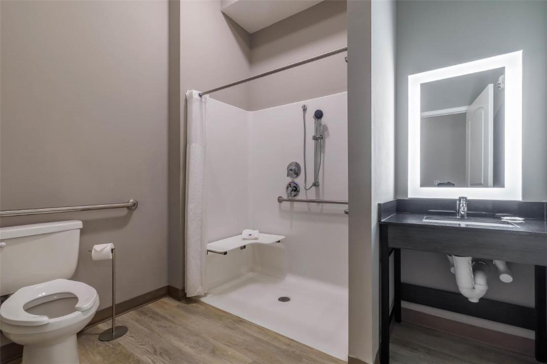 Photo of Bathroom in Gonzales