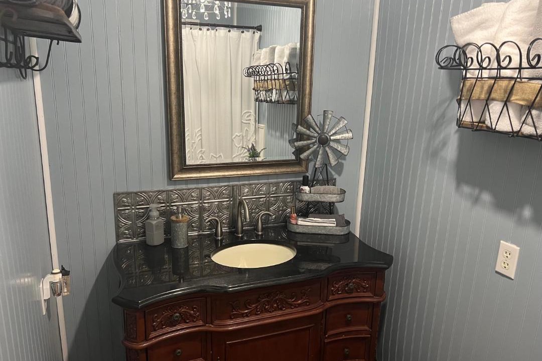 Photo of Bathroom in Mineola