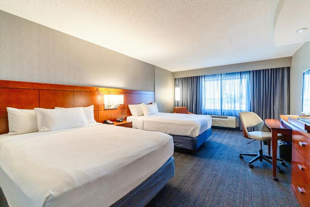 Photo of Others in D'Iberville