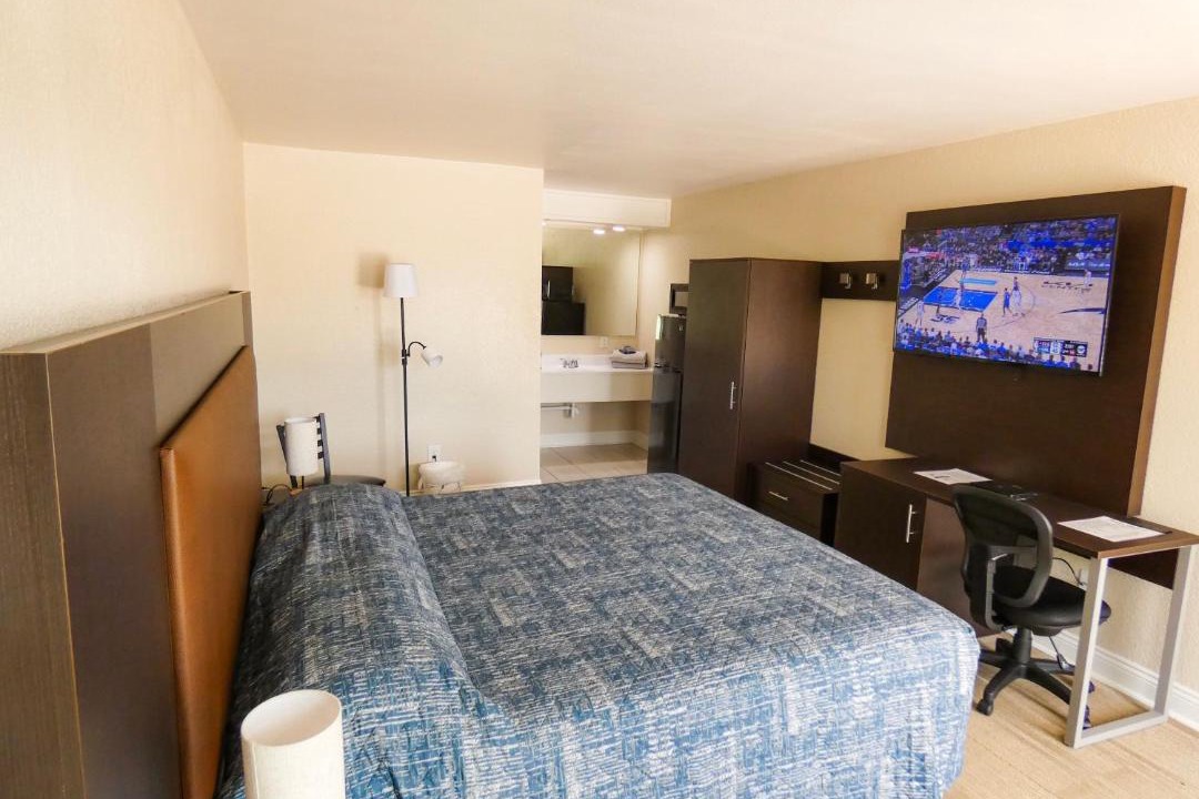 Photo of Bedroom in La Rose