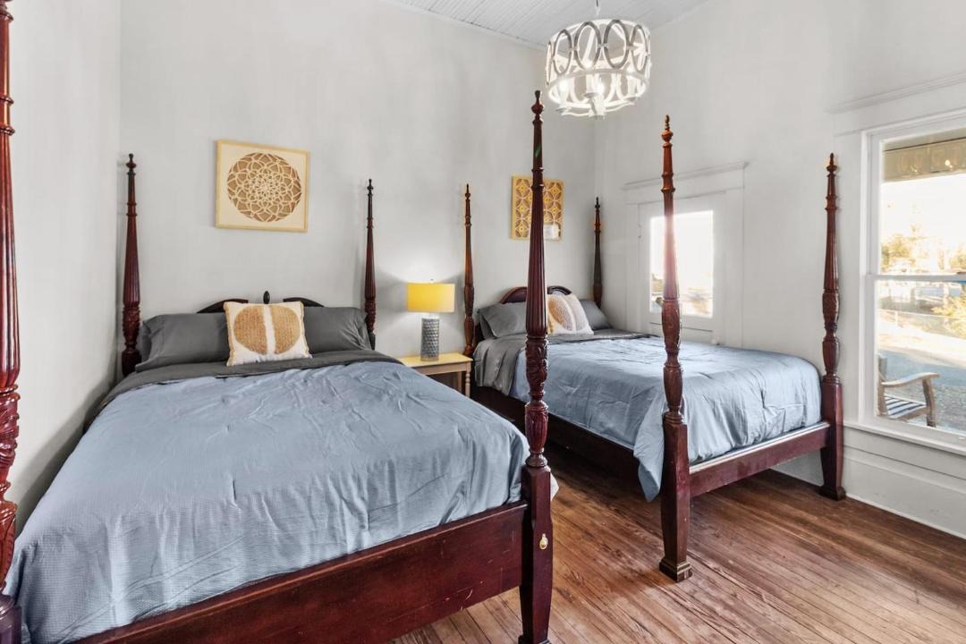 Photo of Bedroom in Mooringsport