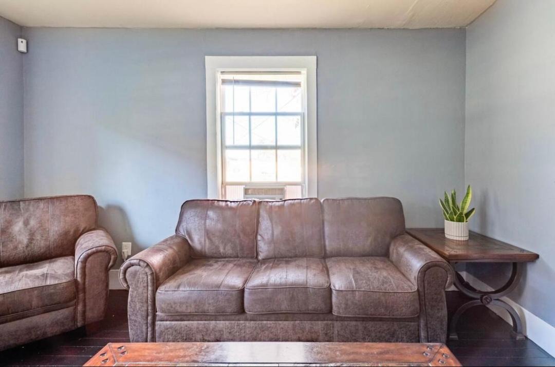 Photo of Livingroom in Mid City North