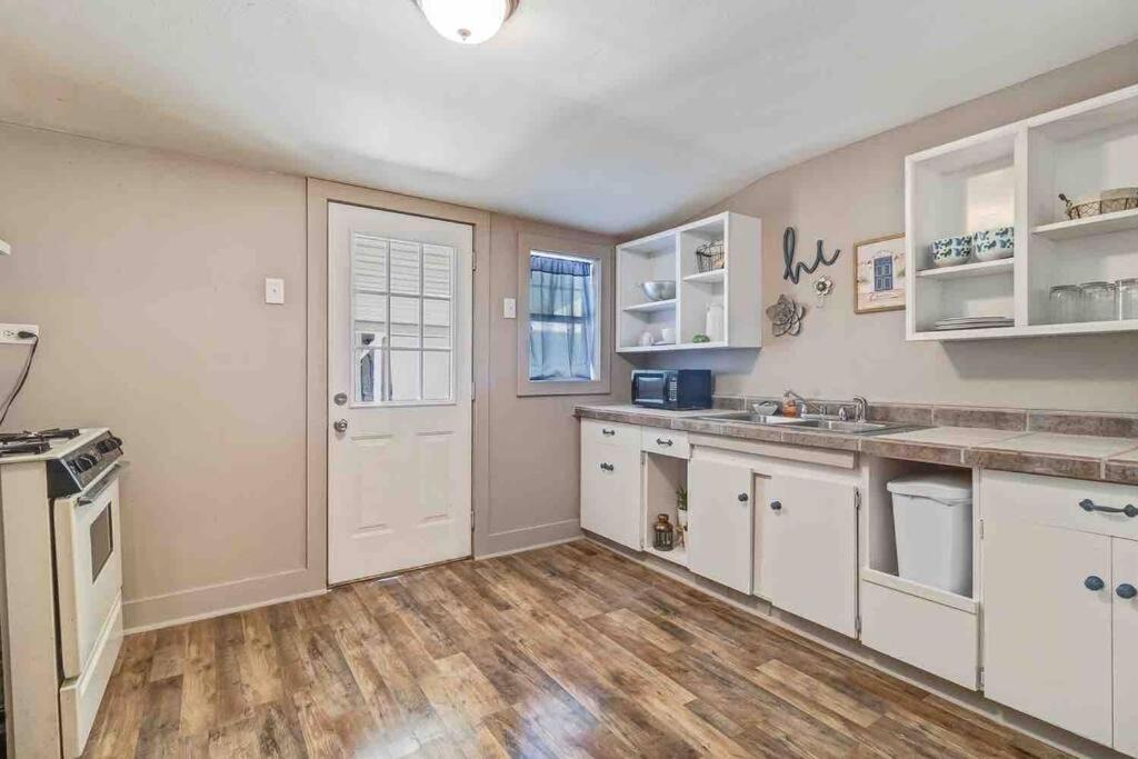 Photo of Kitchen in New Iberia
