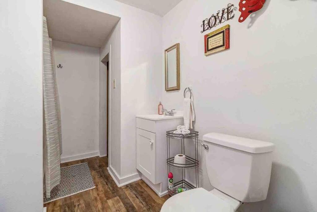 Photo of Bathroom in New Iberia