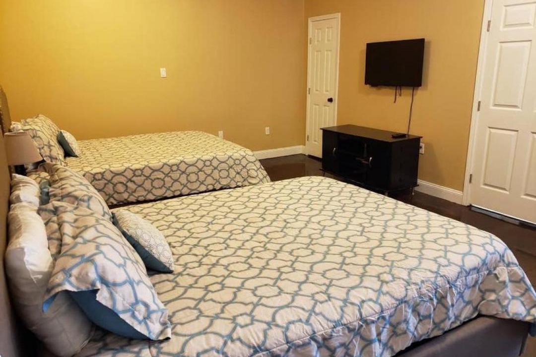 Photo of Bedroom in Algiers Point