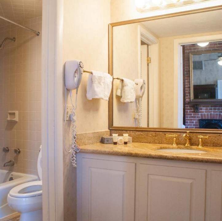 Photo of Bathroom in French Quarter