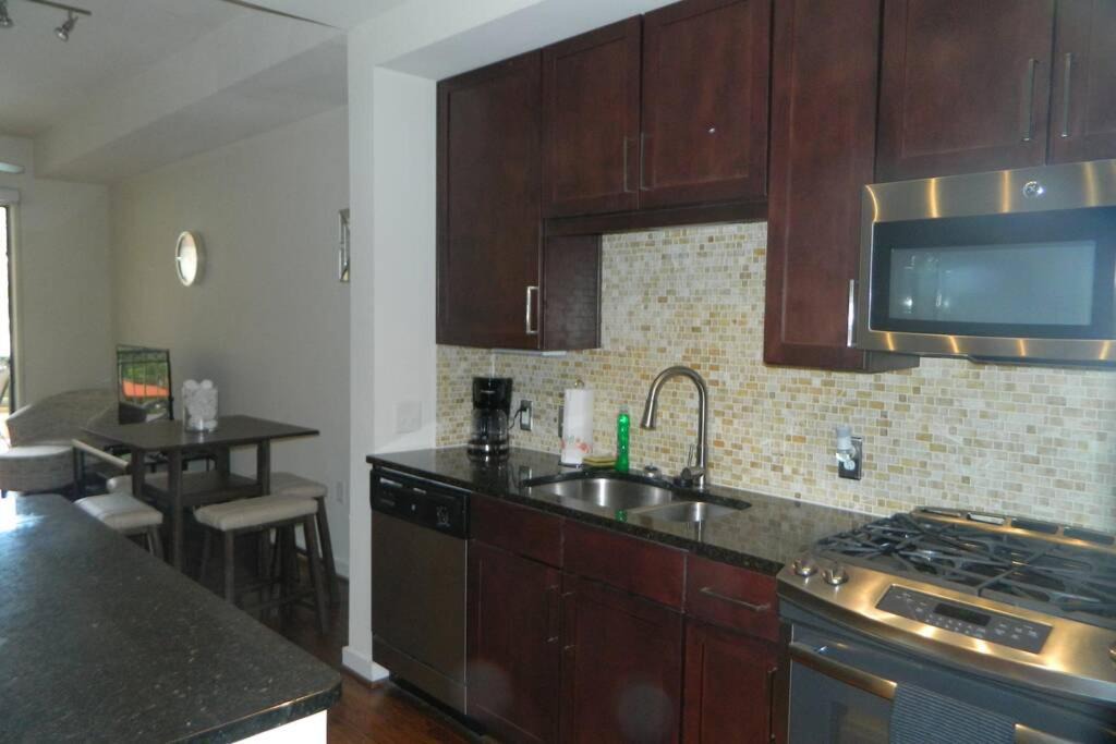 Photo of Kitchen in Downtown Houston