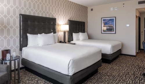 Room, 2 Queen Beds (View)