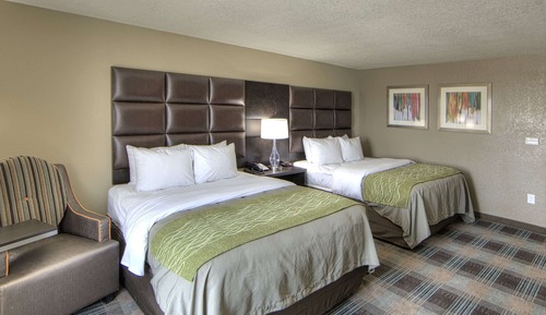 Standard Room, 2 Queen Beds, Non Smoking