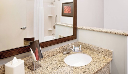 Suite, Multiple Beds, Hearing Accessible (Accessible Bathtub)