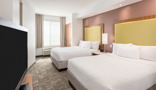 Suite, Multiple Beds