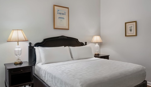 Comfort Studio Suite, 1 King Bed