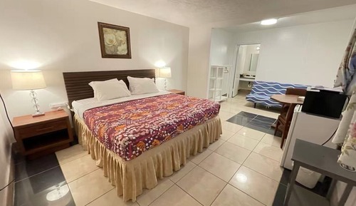 Comfort Room, 1 King Bed, Non Smoking