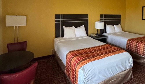 Standard Room, 2 Queen Beds, Non Smoking