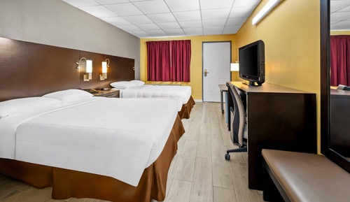 Standard Room, 2 Double Beds, Non Smoking