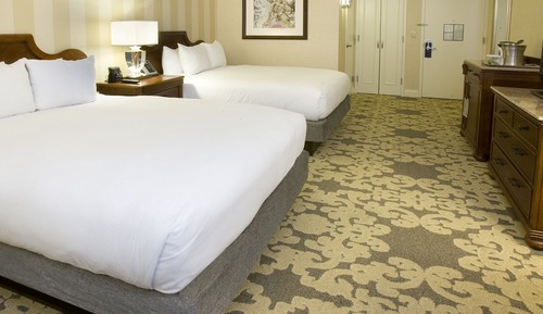 Standard Room, 2 Queen Beds, River View