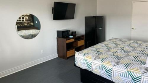 King Room - Disability Access - Non-Smoking